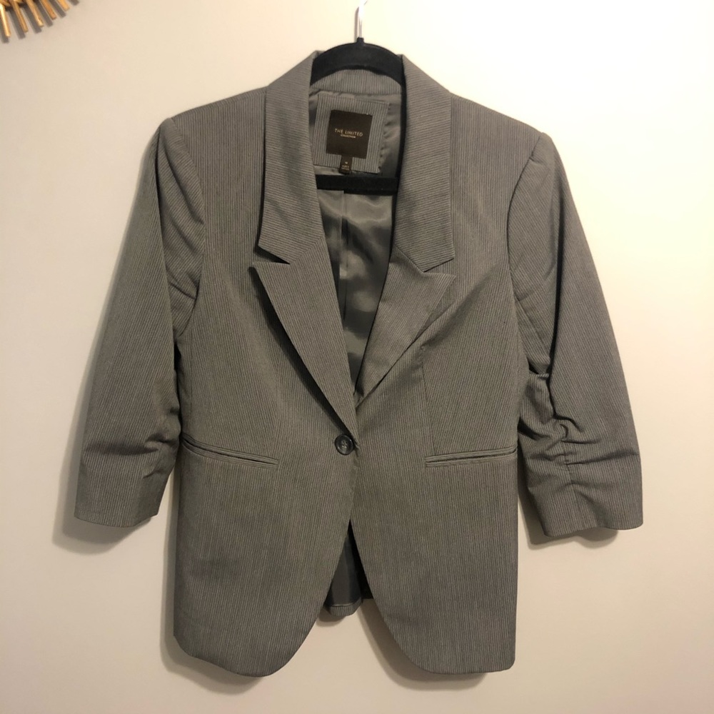🎉HOST PICK!🎉The Limited || Grey Pinstripe Blazer
